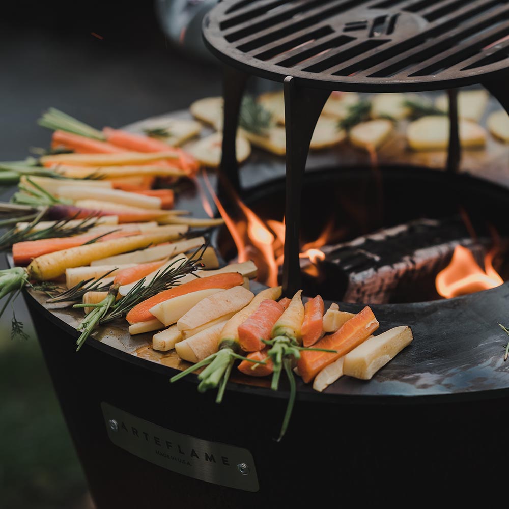 Arteflame ONE30 ā 30ā³ One Series Flat-Top Charcoal Grill & Fire Bowl (Single-Piece CORTEN Steel)