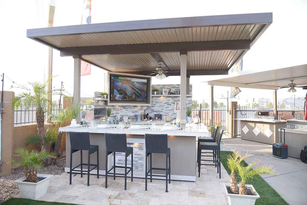 KoKoMo Bermuda Kitchen BBQ Island