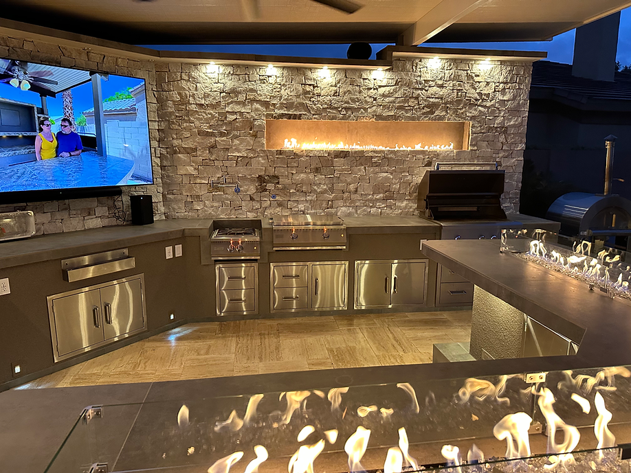 KoKoMo Luxury Outdoor Kitchen BBQ Island