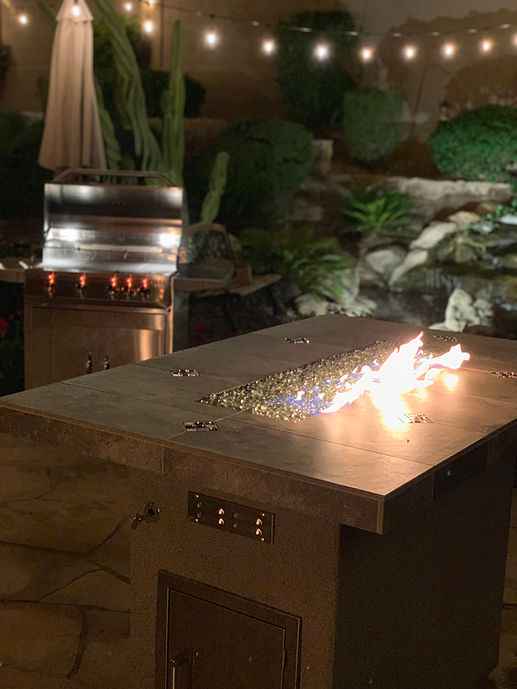 Entertainer 6-Foot Outdoor Fire Pit Table | LP/NG Patio Fire Table