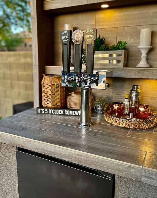 KoKoMo 20' x 20' Outdoor Kitchen Pavilion | Luxury BBQ Island with TV & Kegerator