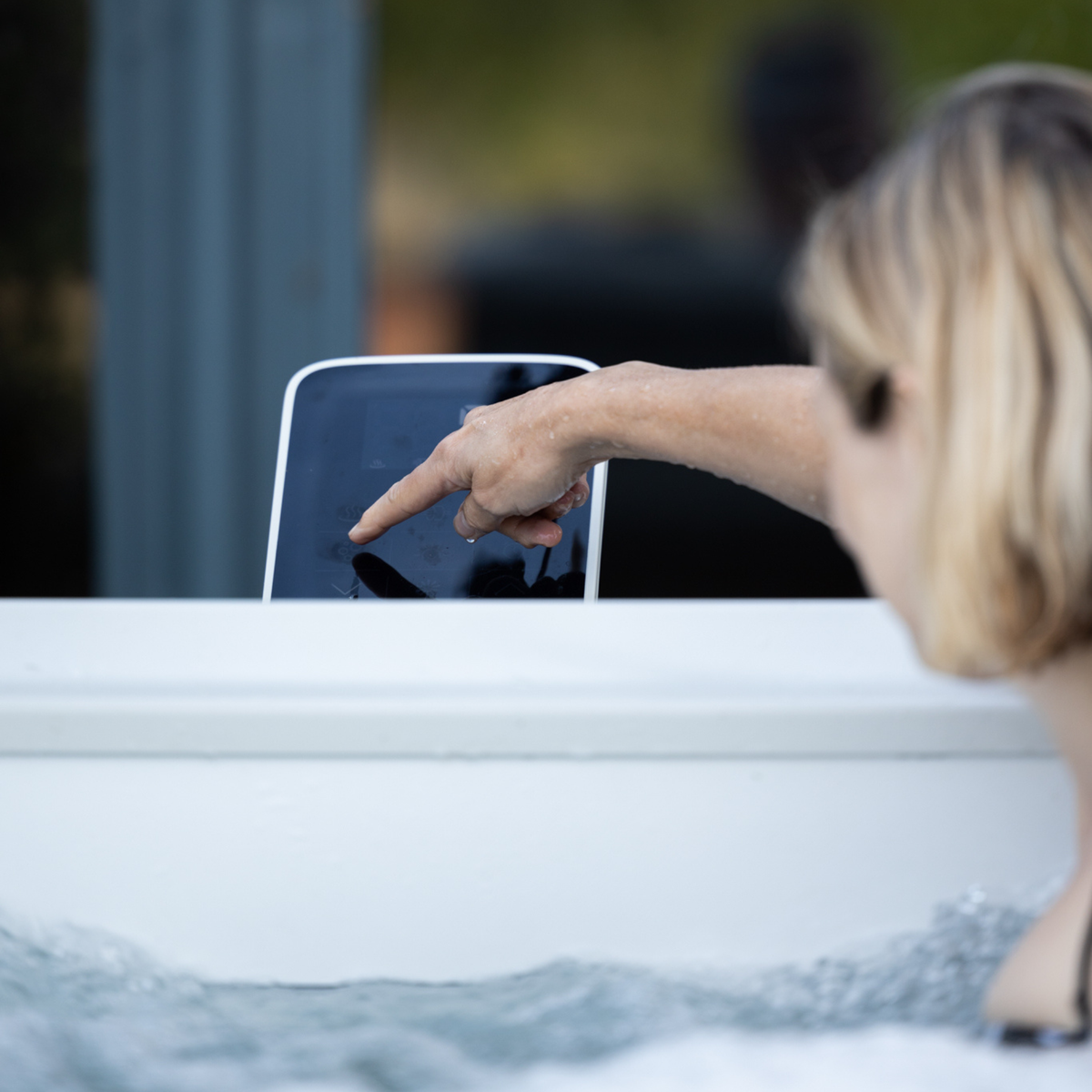 6-Person Smart Hot Tub with Hydro Jets