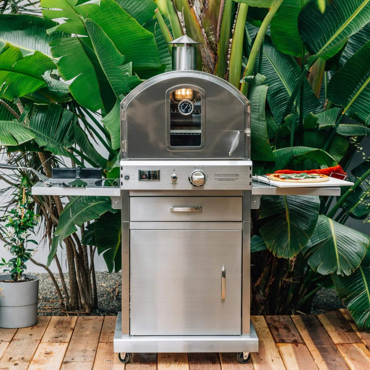 Summerset 60-Inch Outdoor Freestanding Gas Pizza Oven