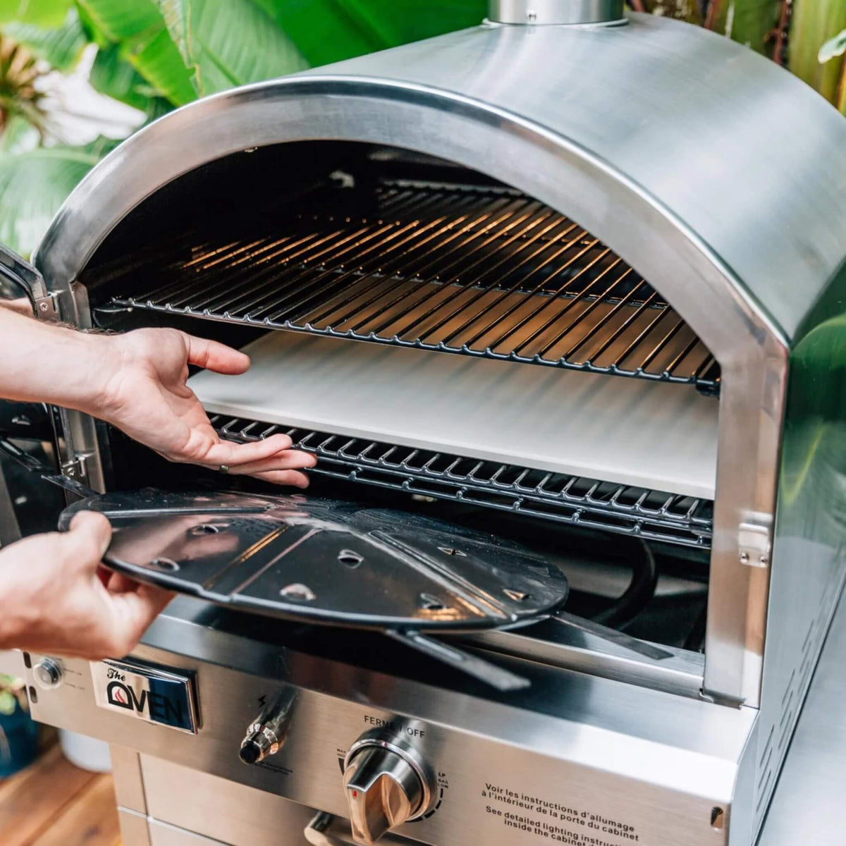 Summerset 60-Inch Outdoor Freestanding Gas Pizza Oven